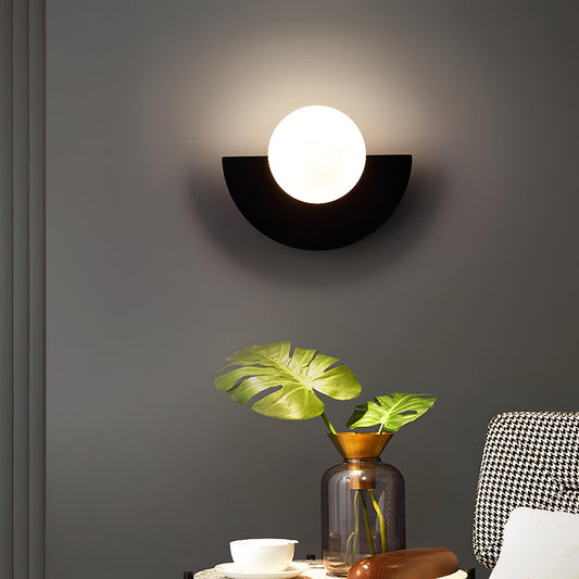 Lunaris Half-Moon LED Wall Light – Nordic Minimalist Design