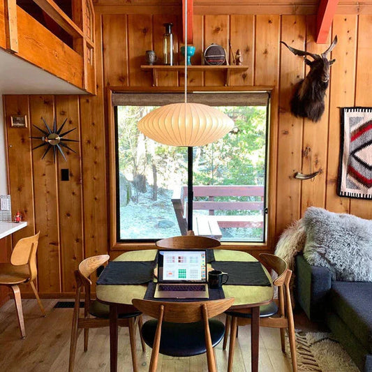 Nordic Wooden Pendant Light – Minimalist Illumination for Modern Spaces