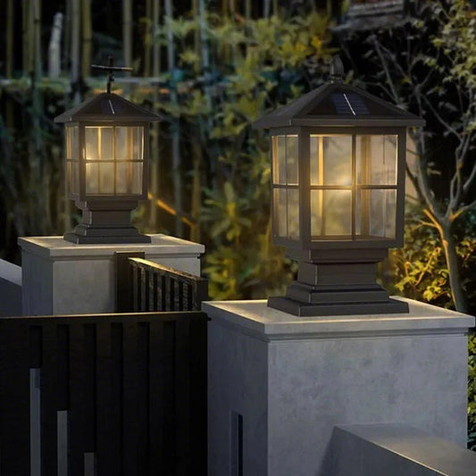 Modern Aluminum Solar Pillar Light – Elegant Outdoor Landscape Lighting