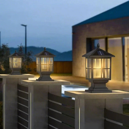 Modern Aluminum Solar Pillar Light – Elegant Outdoor Landscape Lighting