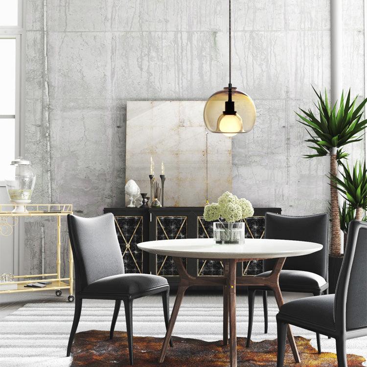 Minimalist Metal Pendant Light – Soft Illumination for Modern Spaces