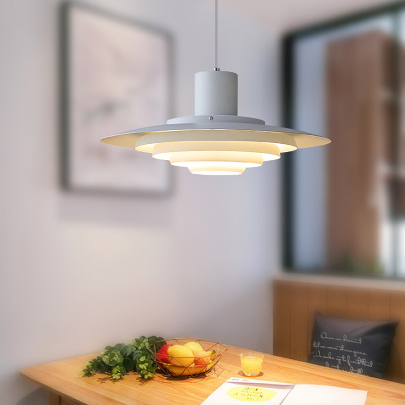 Modern Nordic Aluminum Pendant Light – Elegant Illumination for Dining Spaces