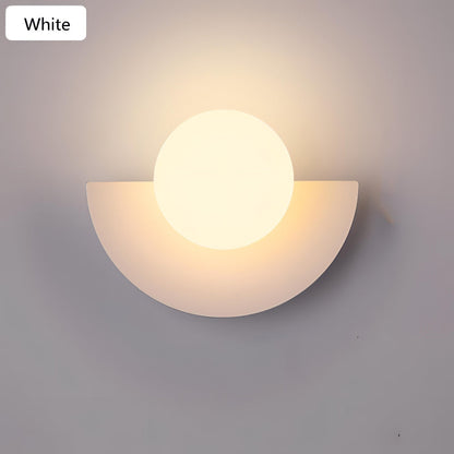Lunaris Half-Moon LED Wall Light – Nordic Minimalist Design
