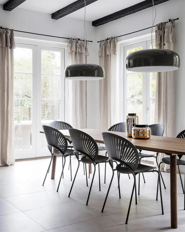Modern Smithfield Pendant Light – Elegant Illumination for Any Space