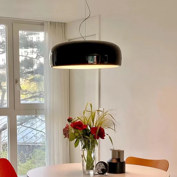 Modern Smithfield Pendant Light – Elegant Illumination for Any Space