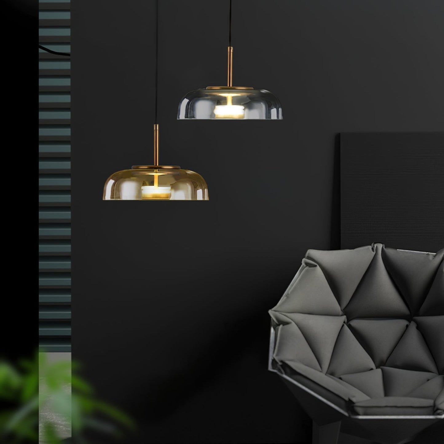 Modern Brass and Glass Pendant Light – Elegant Illumination for Home