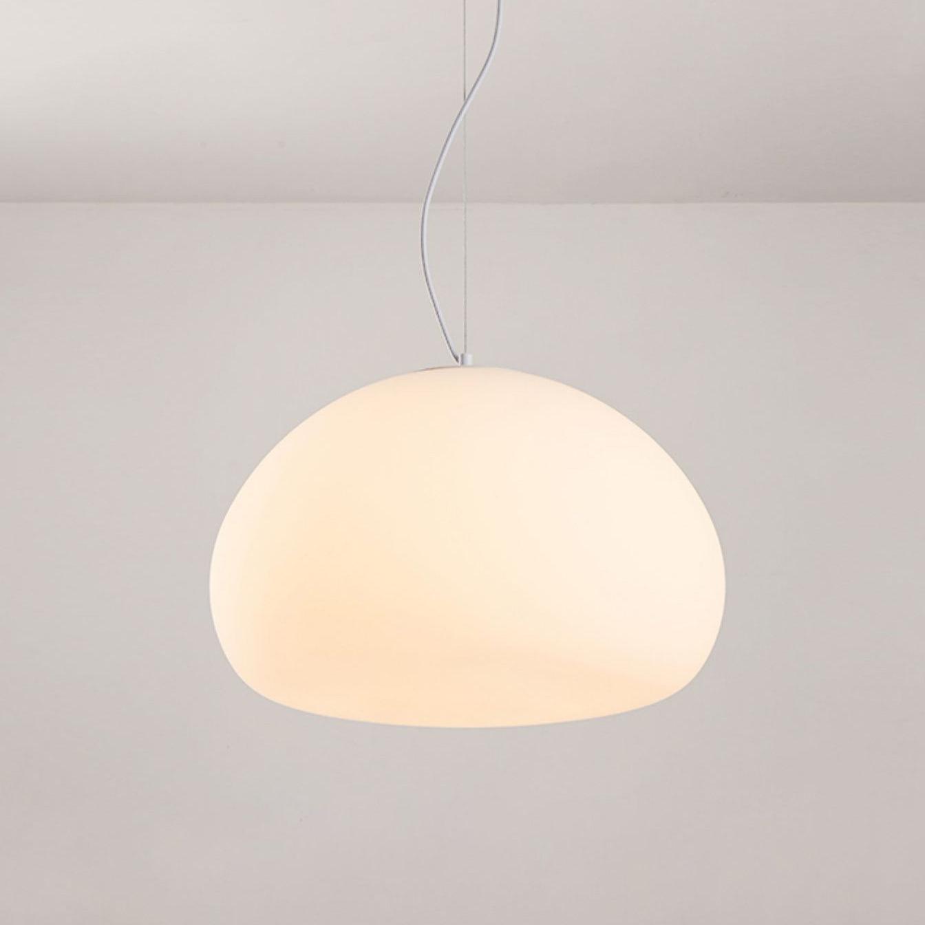 Modern Glass Pendant Light – Soft Illumination for Cozy Spaces