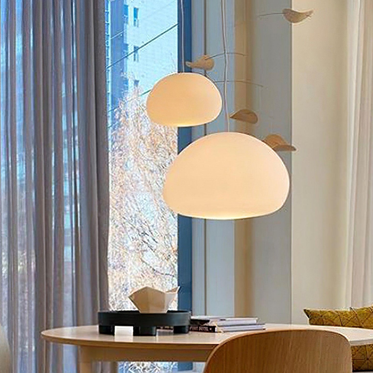 Modern Glass Pendant Light – Soft Illumination for Cozy Spaces
