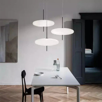 Modern Minimalist Pendant Lamp – Elegant Illumination for Any Space