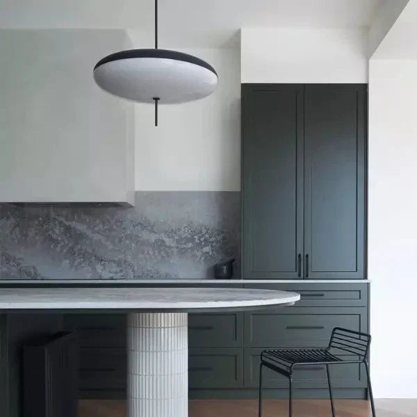 Modern Minimalist Pendant Lamp – Elegant Illumination for Any Space
