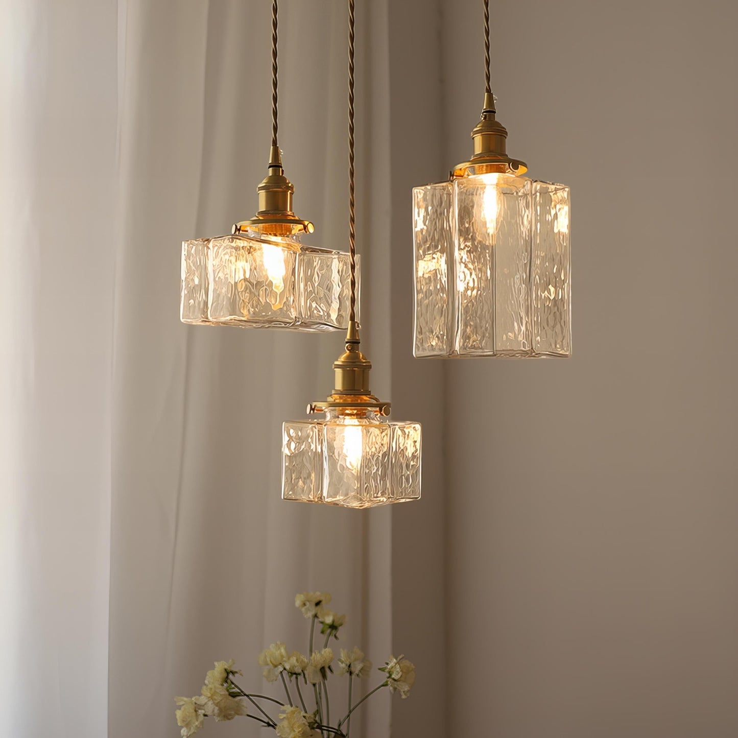Modern Retro Glass Pendant Light – Stylish Kitchen Pendant Lighting